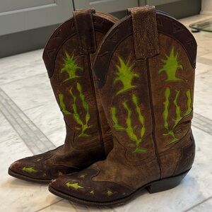 Cowboy boots